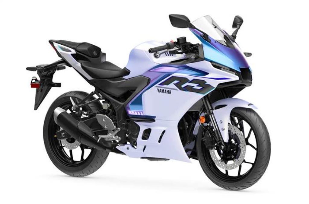2025 Yamaha R3 Unveiled: More Features & Tech on Offer.